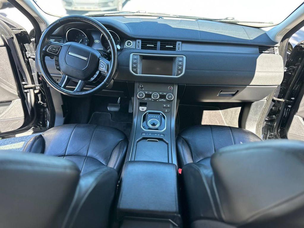 Photo 20 of this LAND ROVER RANGE ROVER EVO
