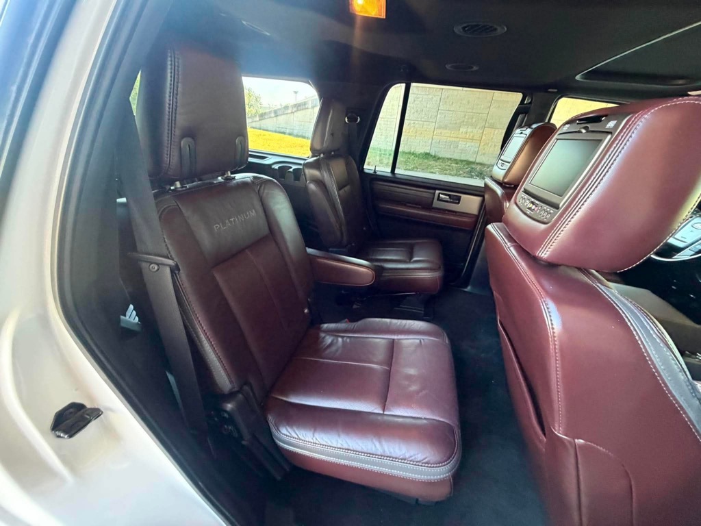Photo 53 of this FORD EXPEDITION