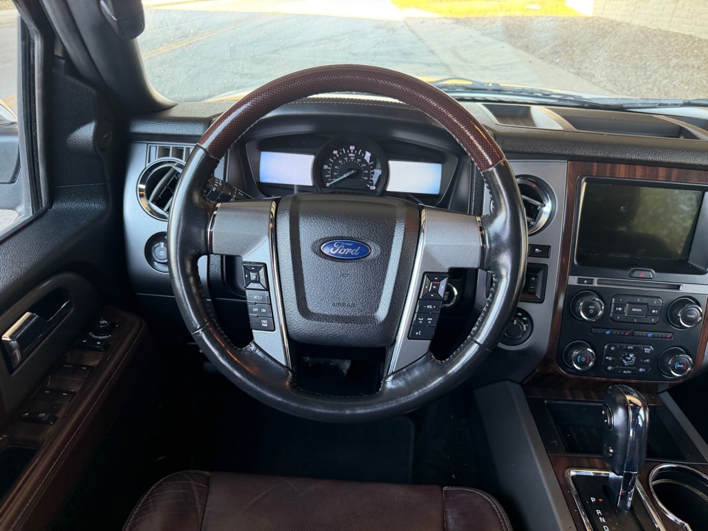 Photo 25 of this FORD EXPEDITION
