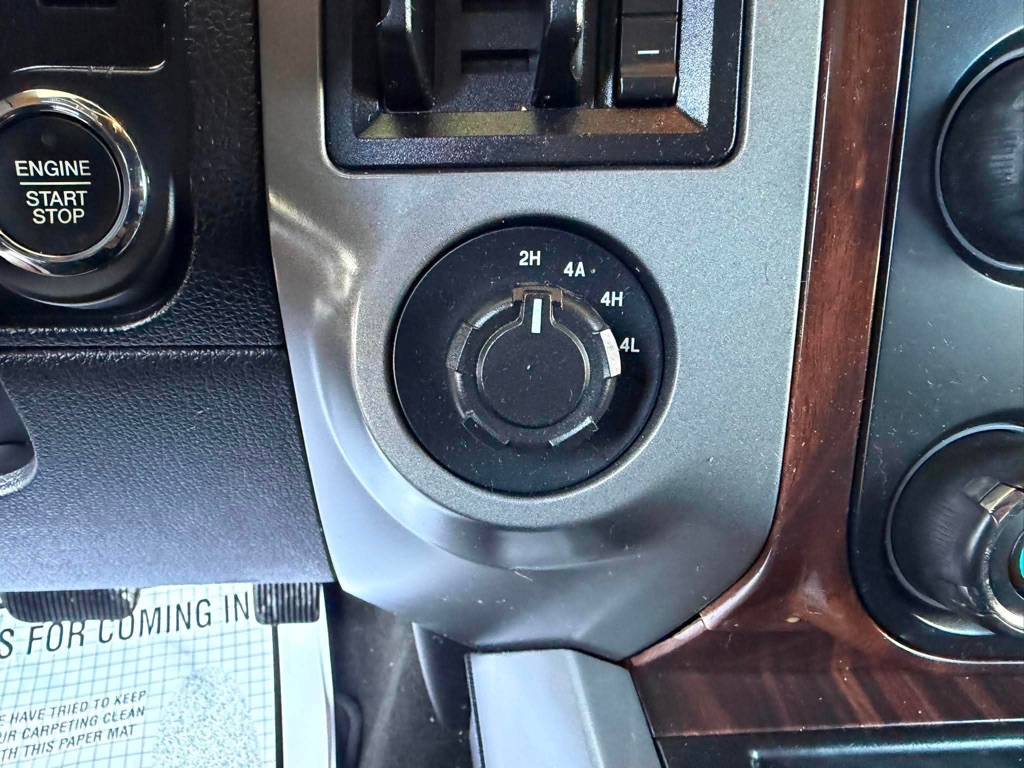 Photo 55 of this FORD EXPEDITION