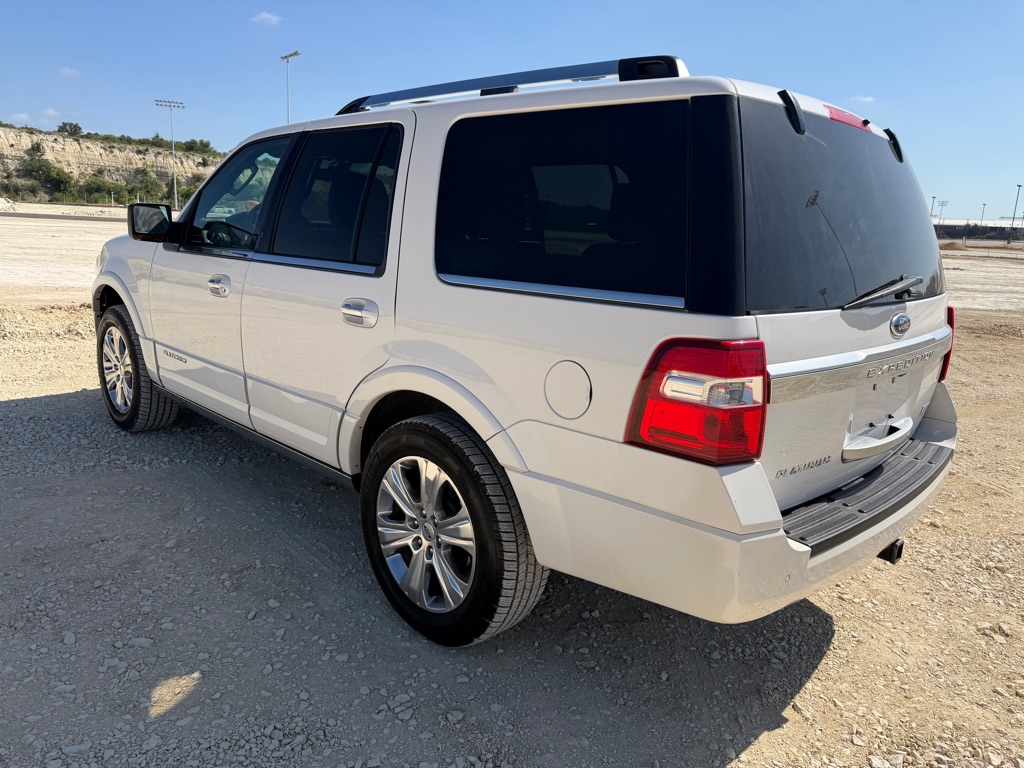 Photo 11 of this FORD EXPEDITION