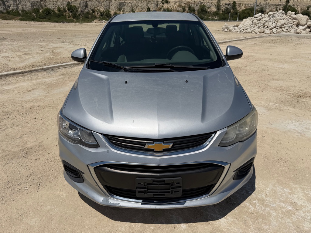 Photo 4 of this CHEVROLET SONIC