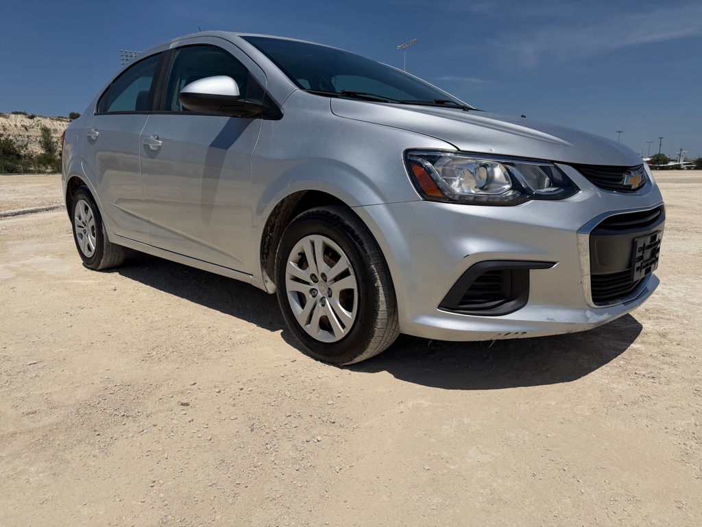 Photo 7 of this CHEVROLET SONIC