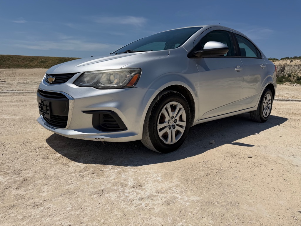 Photo 2 of this CHEVROLET SONIC