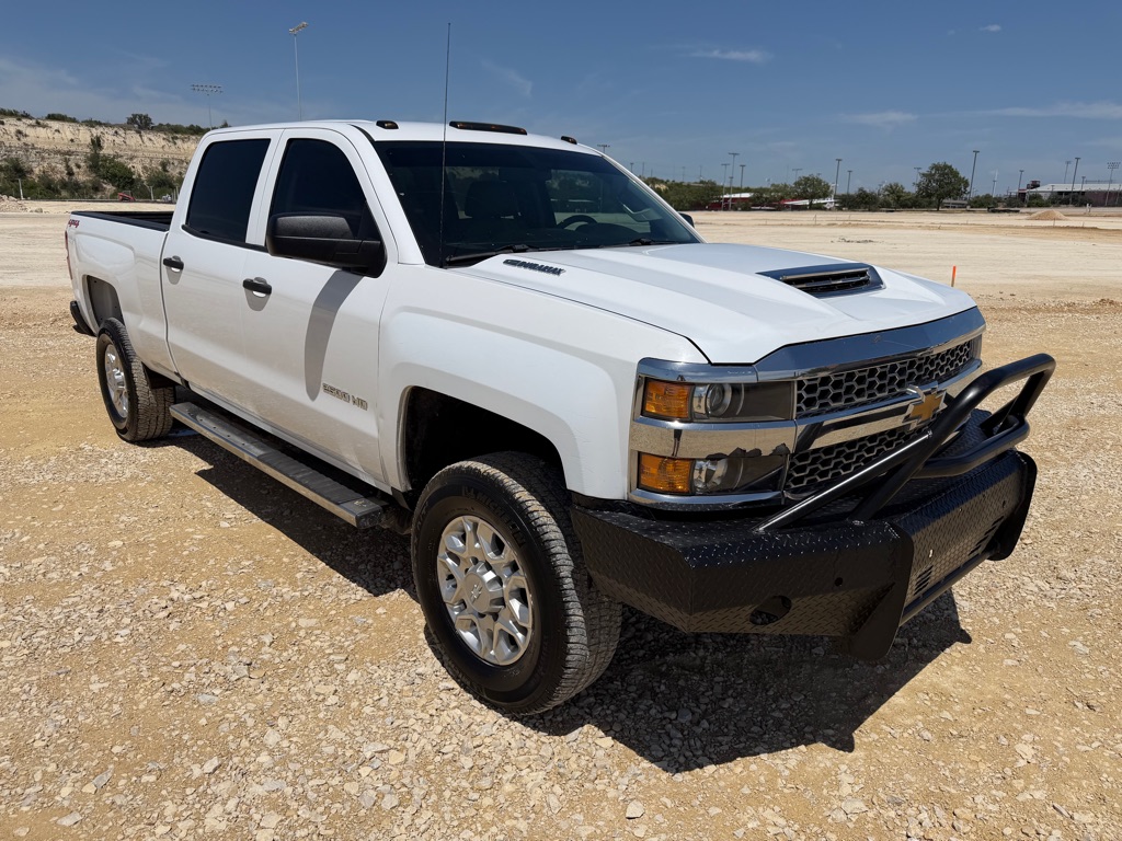 Photo 6 of this CHEVROLET SILVERADO 2500
