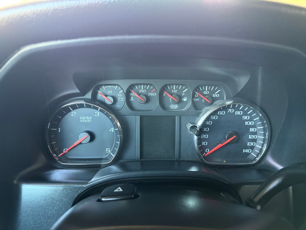 Photo 29 of this CHEVROLET SILVERADO 2500