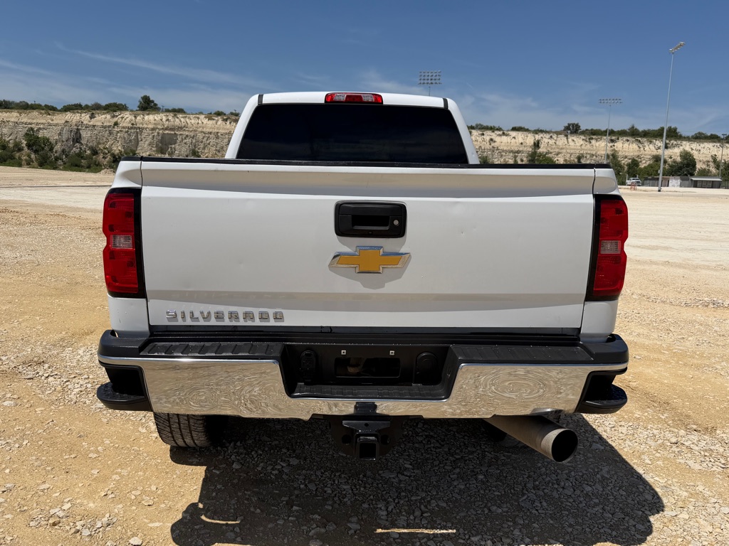 Photo 10 of this CHEVROLET SILVERADO 2500
