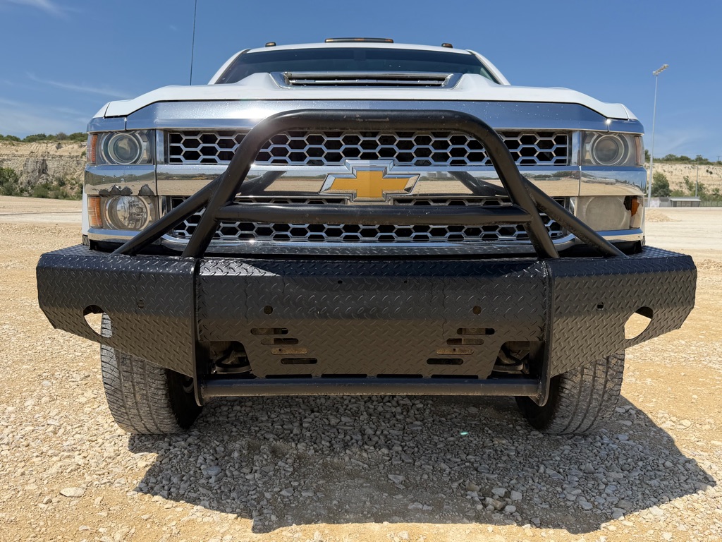 Photo 5 of this CHEVROLET SILVERADO 2500