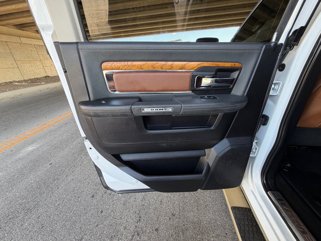 Photo 18 of this RAM 1500