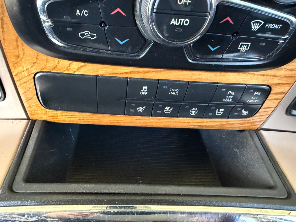 Photo 29 of this RAM 1500