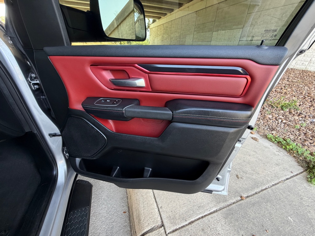 Photo 12 of this RAM 1500