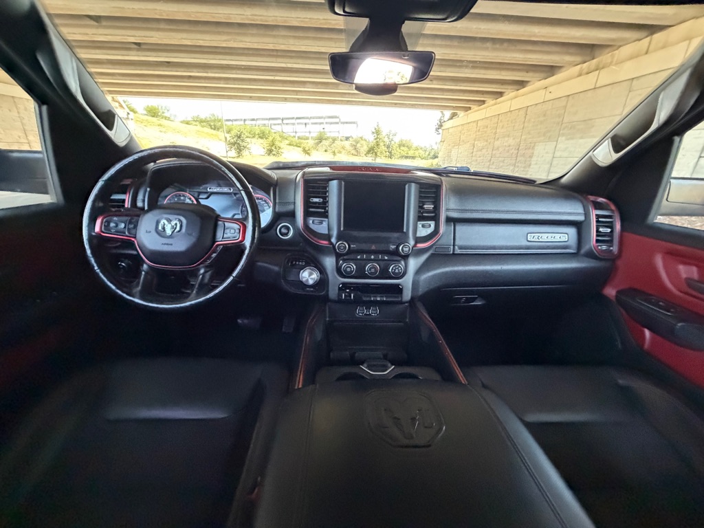 Photo 21 of this RAM 1500