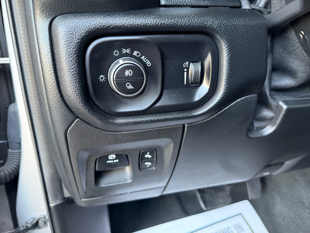 Photo 29 of this RAM 1500