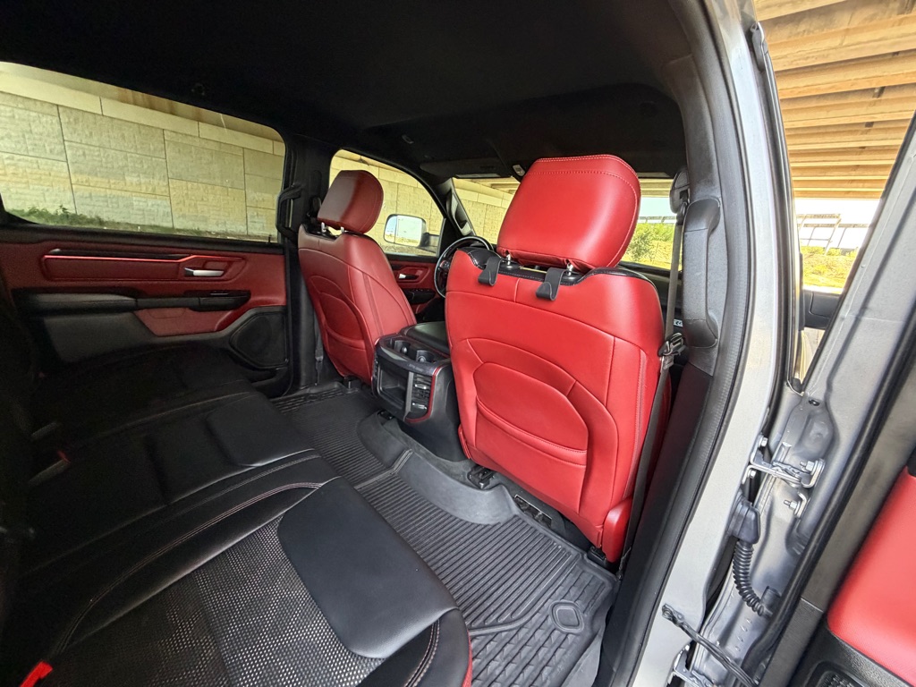 Photo 16 of this RAM 1500