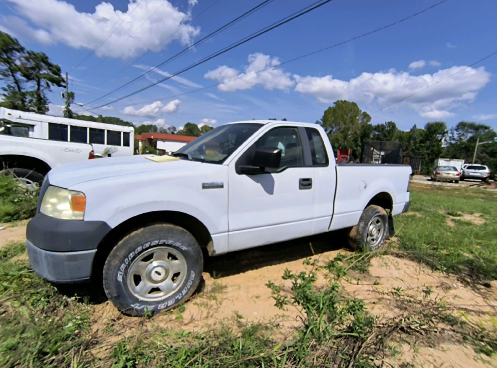 Photo 2 of this FORD F150