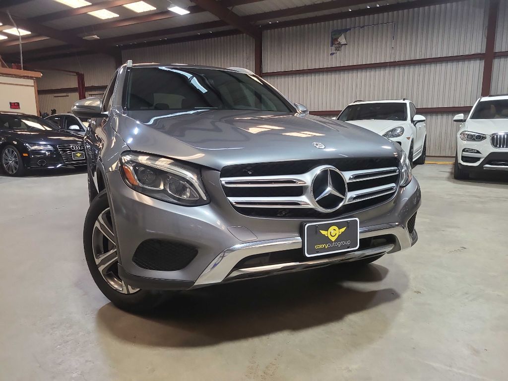 Gray 2018 Mercedes-Benz GLC 300 RWD SUV / Crossover Rear-Wheel Drive Automatic