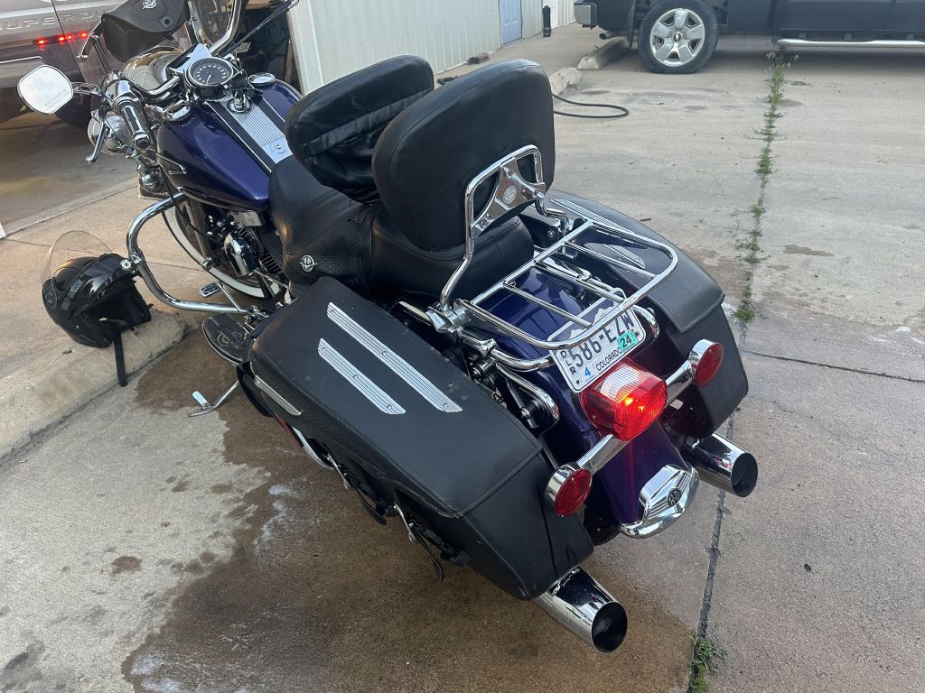 Photo 3 of this HARLEY DAVIDSON ROAD KING