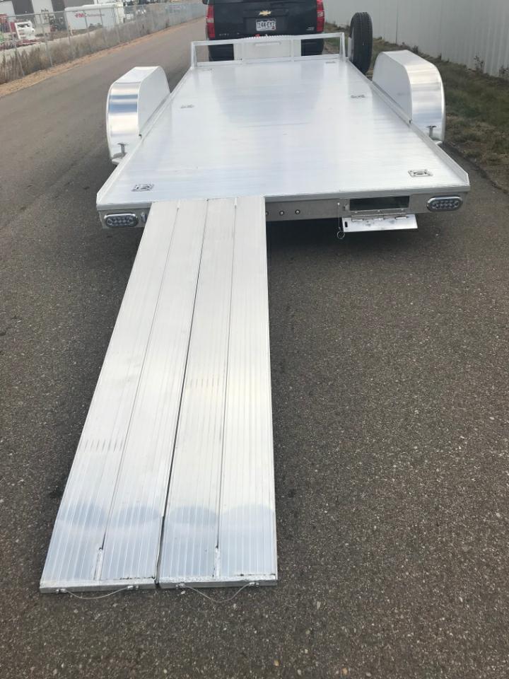 SUNDOWNER CAR HAULER 2020 SUNDOWNER CAR HAULER 13SFG2028K1FA7168