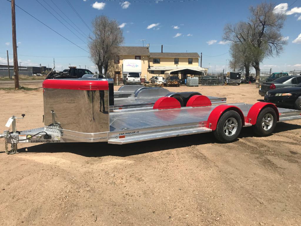 Photo 3 of this SUNDOWNER CAR HAULER
