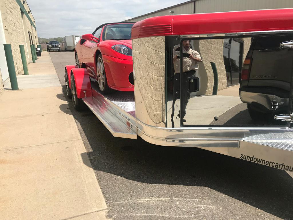 Photo 27 of this SUNDOWNER CAR HAULER
