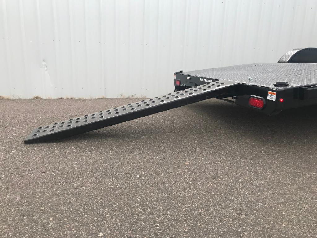 Photo 17 of this SURE-TRAC STEEL DECK CAR