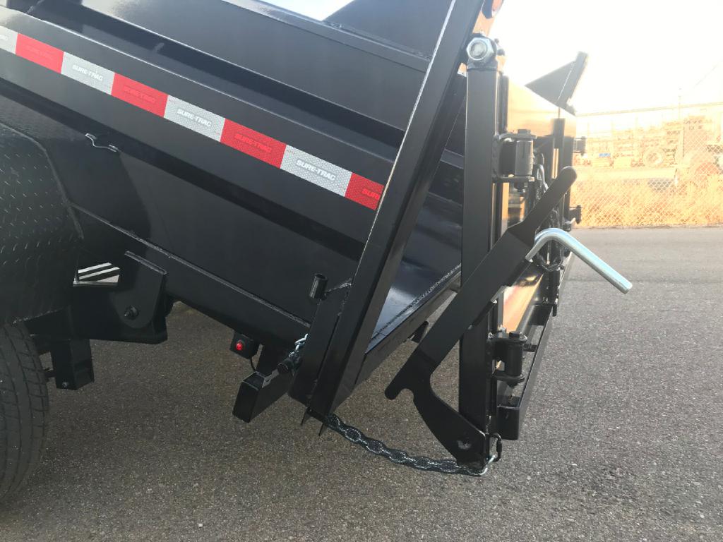 Photo 39 of this SURE-TRAC HD LOW PROFILE