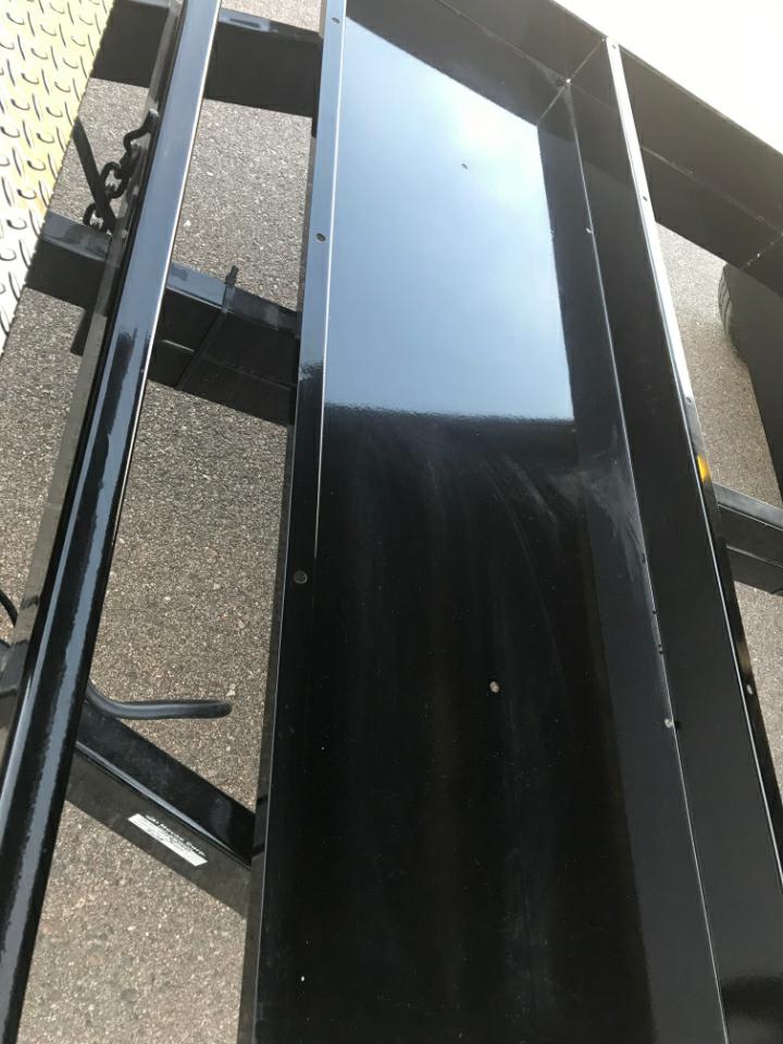 Photo 42 of this SURE-TRAC HD LOW PROFILE