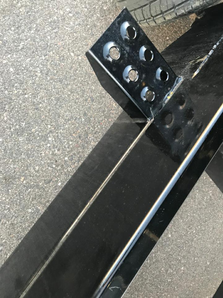 Photo 48 of this SURE-TRAC HD LOW PROFILE