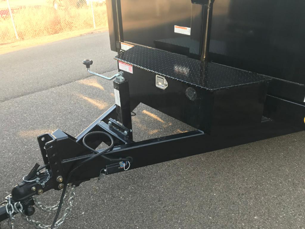 Photo 22 of this SURE-TRAC HD LOW PROFILE