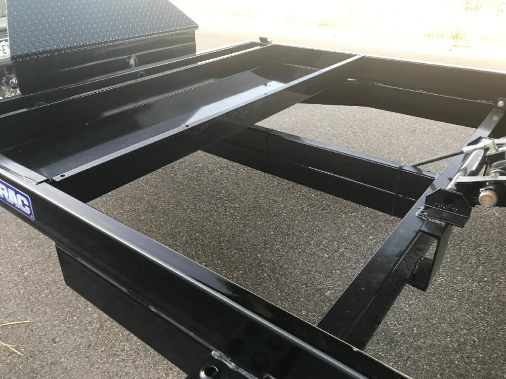 Photo 48 of this SURE-TRAC HD LOW PROFILE