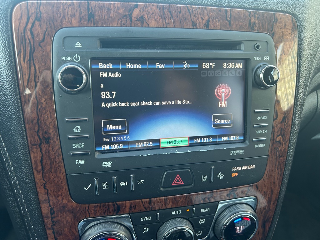 Photo 21 of this CHEVROLET TRAVERSE