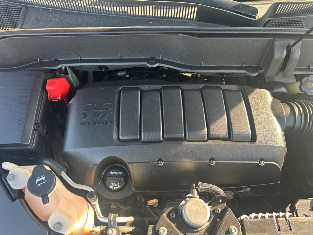 Photo 9 of this CHEVROLET TRAVERSE