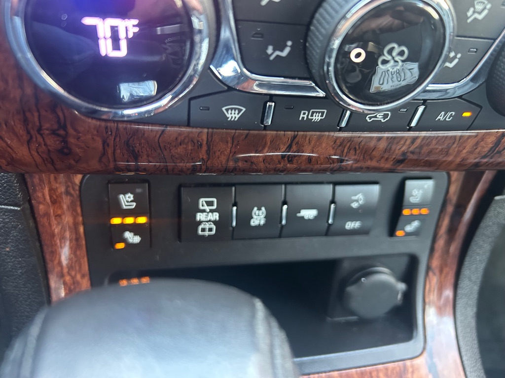 Photo 24 of this CHEVROLET TRAVERSE