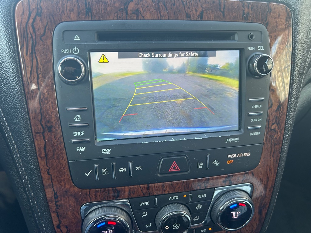 Photo 22 of this CHEVROLET TRAVERSE