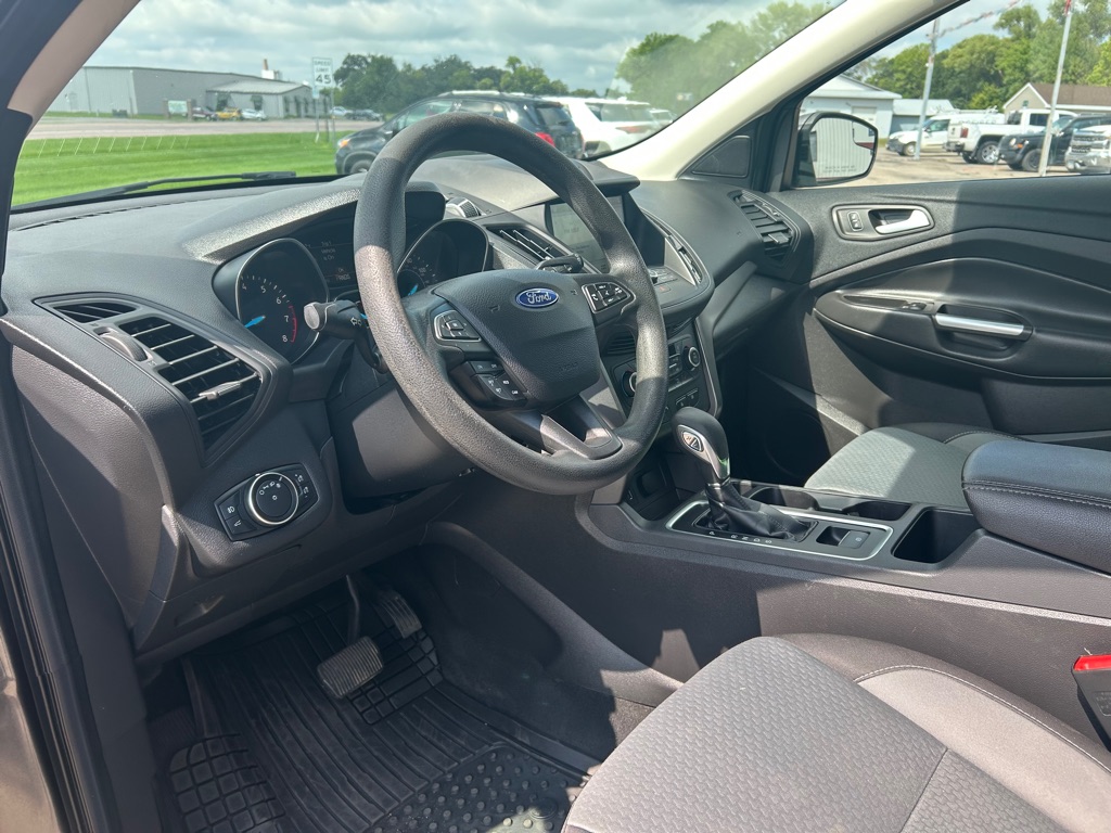 Photo 13 of this FORD ESCAPE