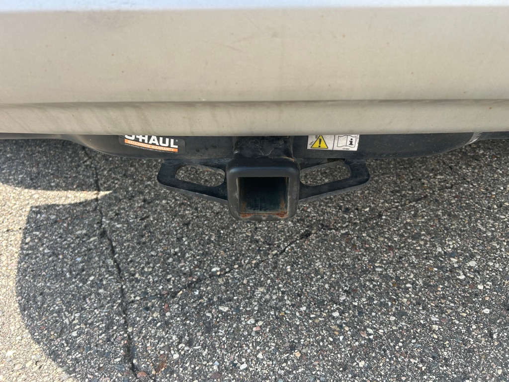 Photo 6 of this FORD ESCAPE