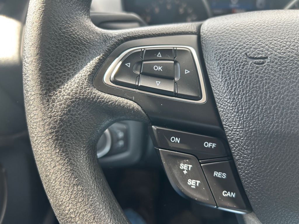 Photo 15 of this FORD ESCAPE