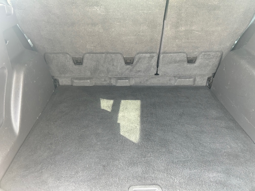Photo 7 of this FORD ESCAPE