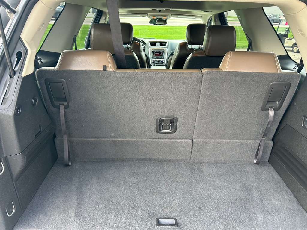 Photo 6 of this GMC ACADIA LIMITED