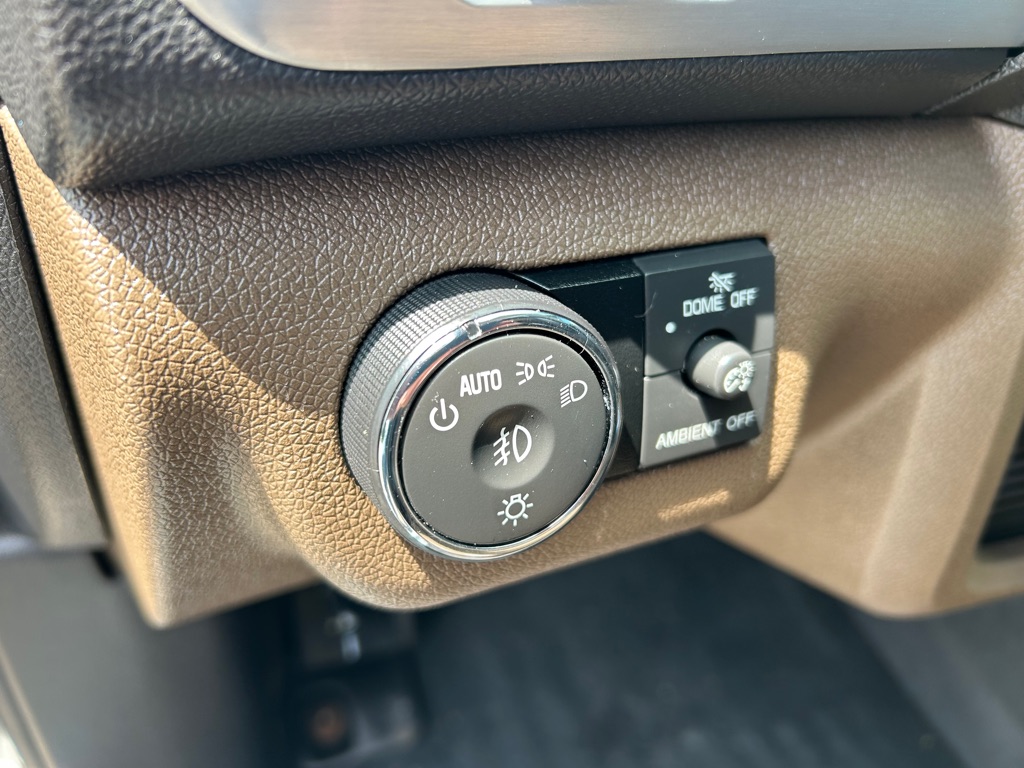 Photo 17 of this GMC ACADIA LIMITED