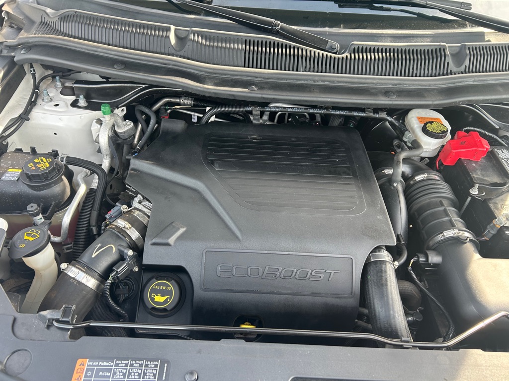 Photo 7 of this FORD EXPLORER