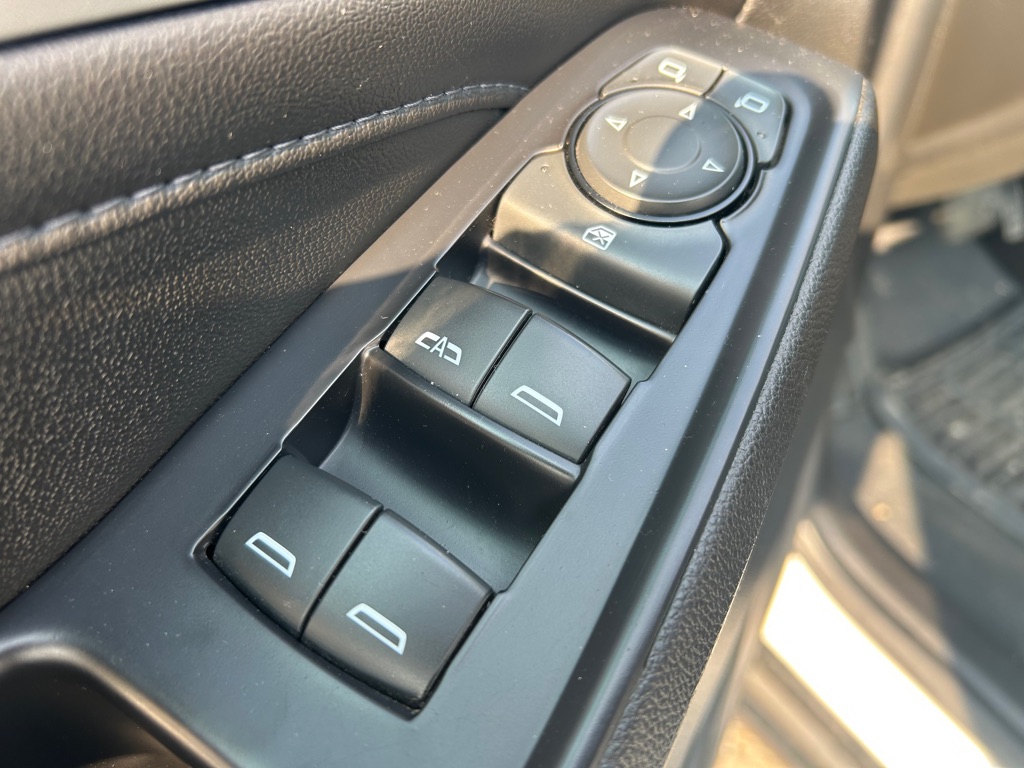 Photo 13 of this CHEVROLET TRAVERSE