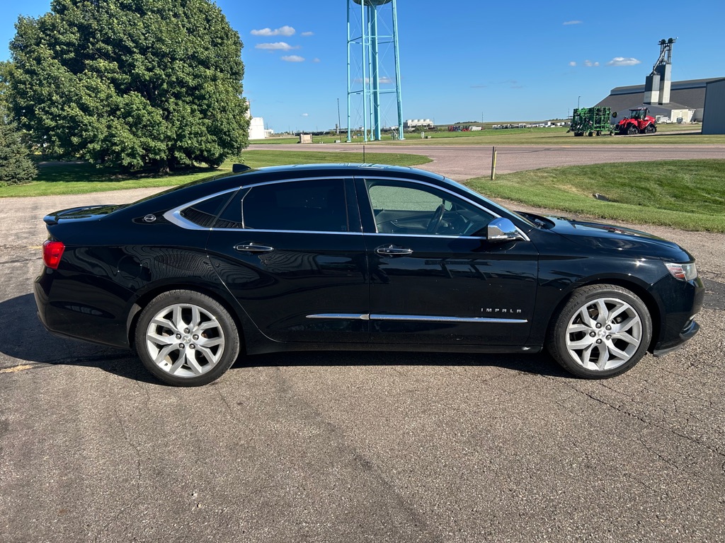 Photo 3 of this CHEVROLET IMPALA