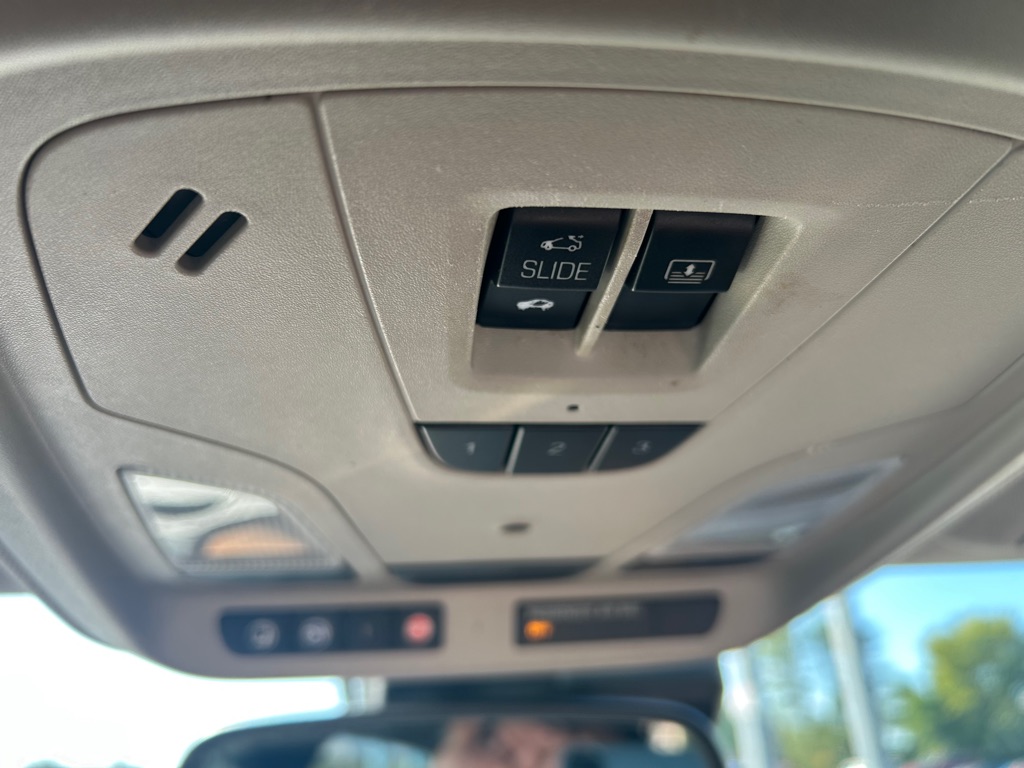 Photo 18 of this CHEVROLET IMPALA