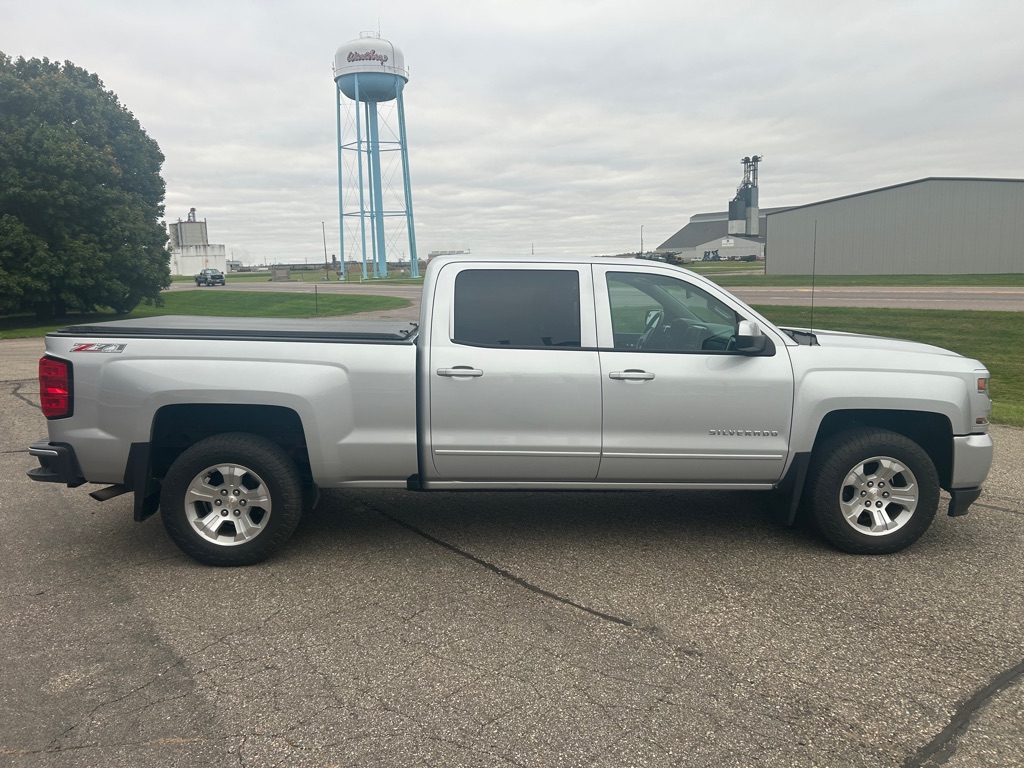 Photo 3 of this CHEVROLET SILVERADO 1500