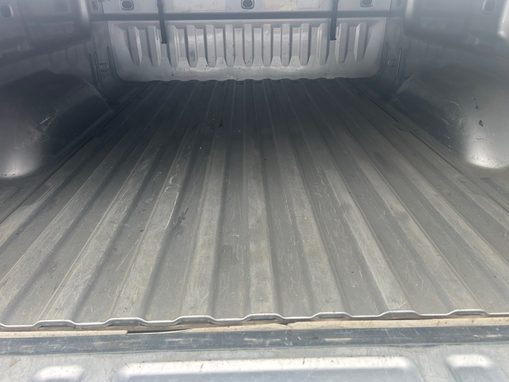 Photo 7 of this CHEVROLET SILVERADO 1500