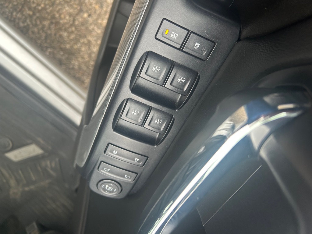Photo 11 of this CHEVROLET SILVERADO 1500