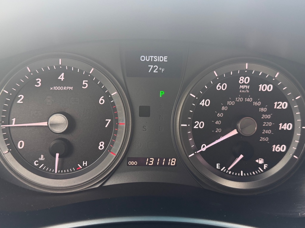 Photo 25 of this LEXUS ES 350