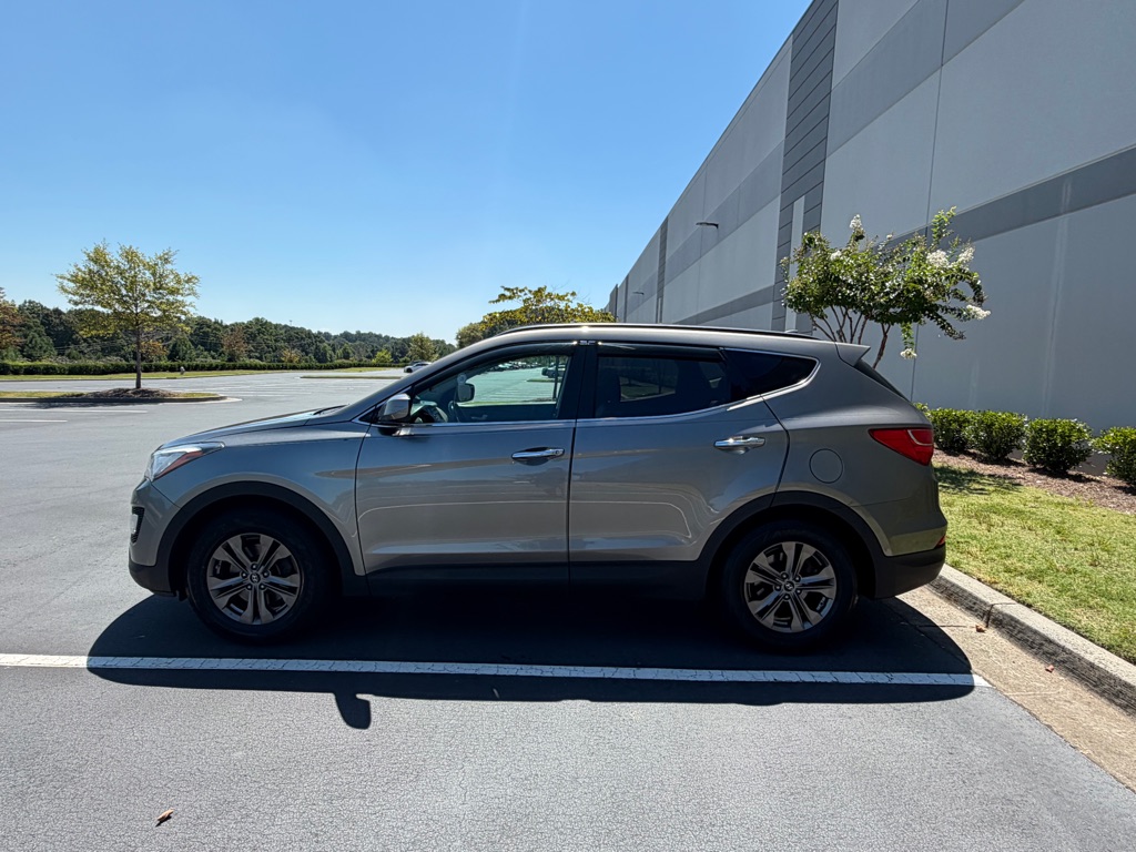 Photo 4 of this HYUNDAI SANTA FE SPORT