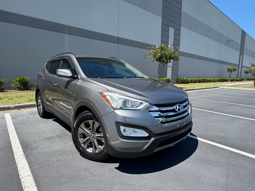 Photo 3 of this HYUNDAI SANTA FE SPORT